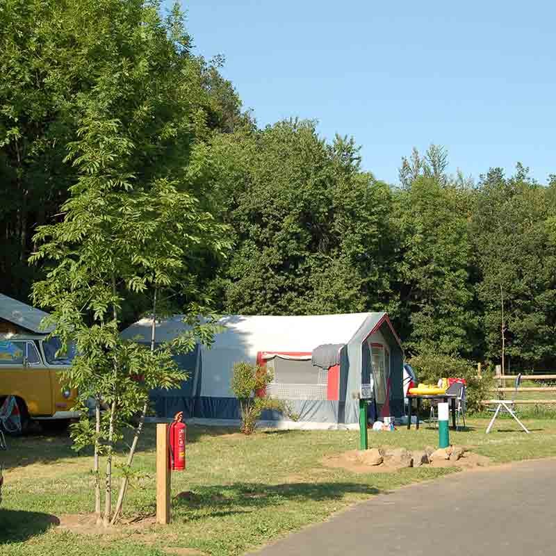 emplacement camping puy de dome